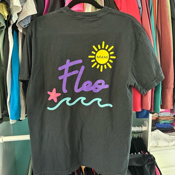 Bundle - Picture 2 of 3